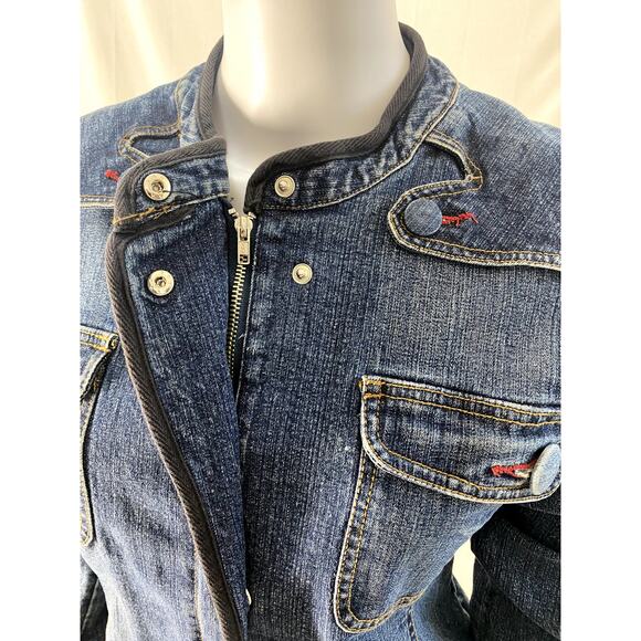Yuka Jean Jacket in Denim Blue Denim with Dark Piping Size Medium - Picture 7 of 13
